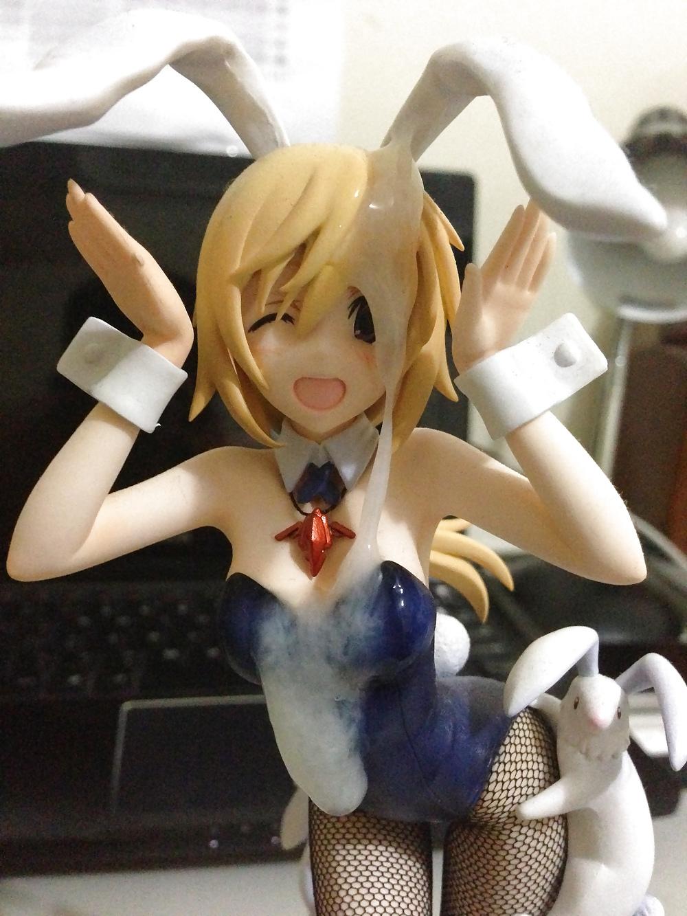 24P Figure bukkake charlotte