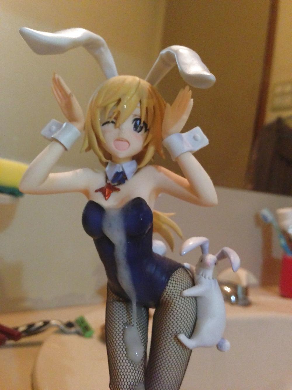 24P Figure bukkake charlotte