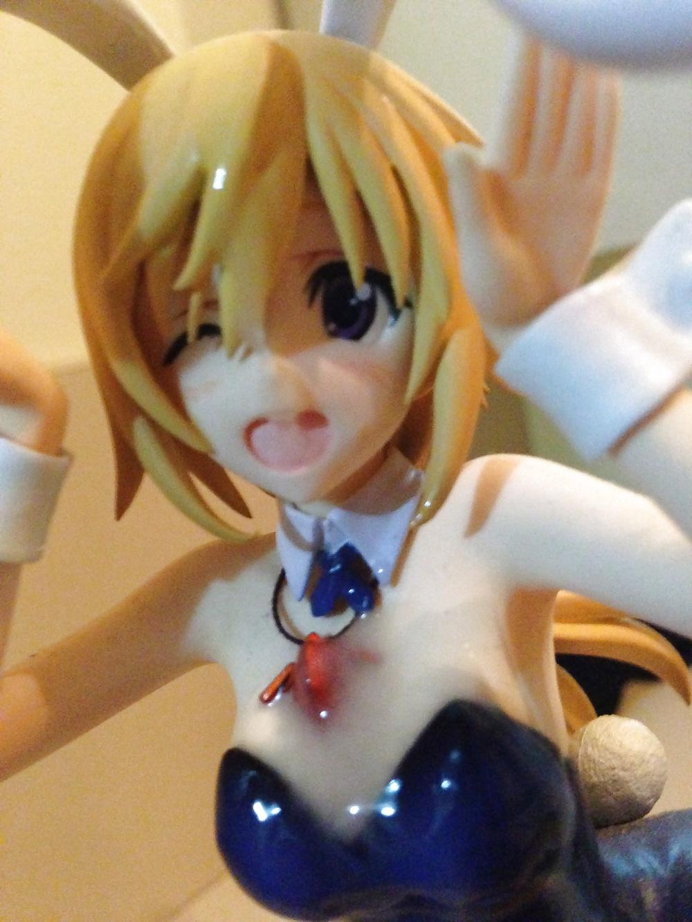 24P Figure bukkake charlotte