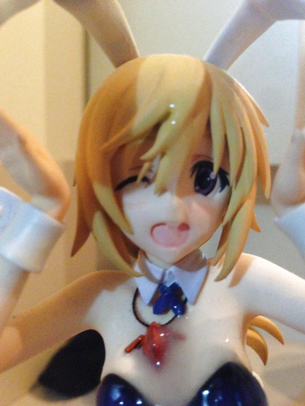 24P Figure bukkake charlotte