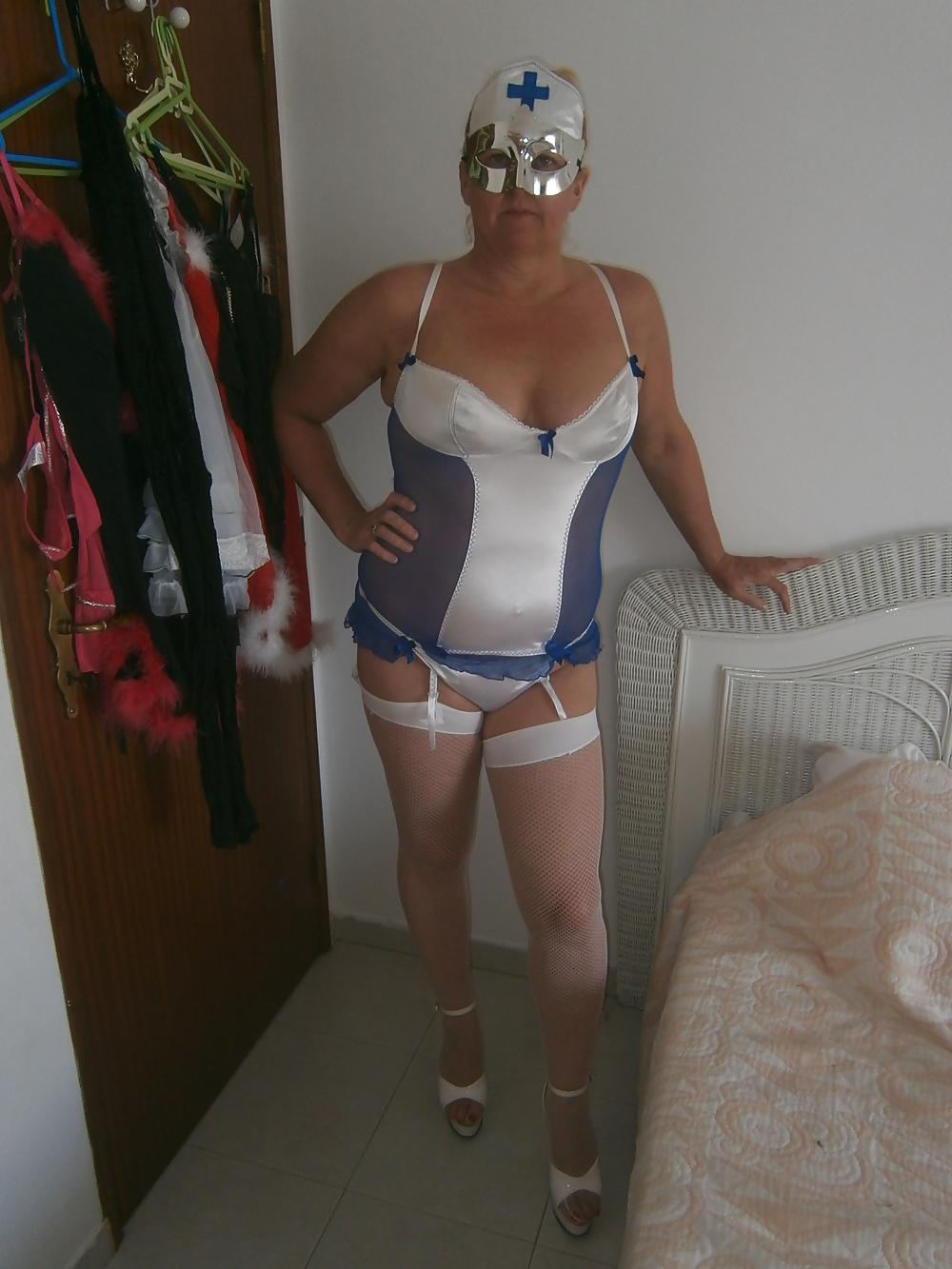 10P NURSE HOTHEELS