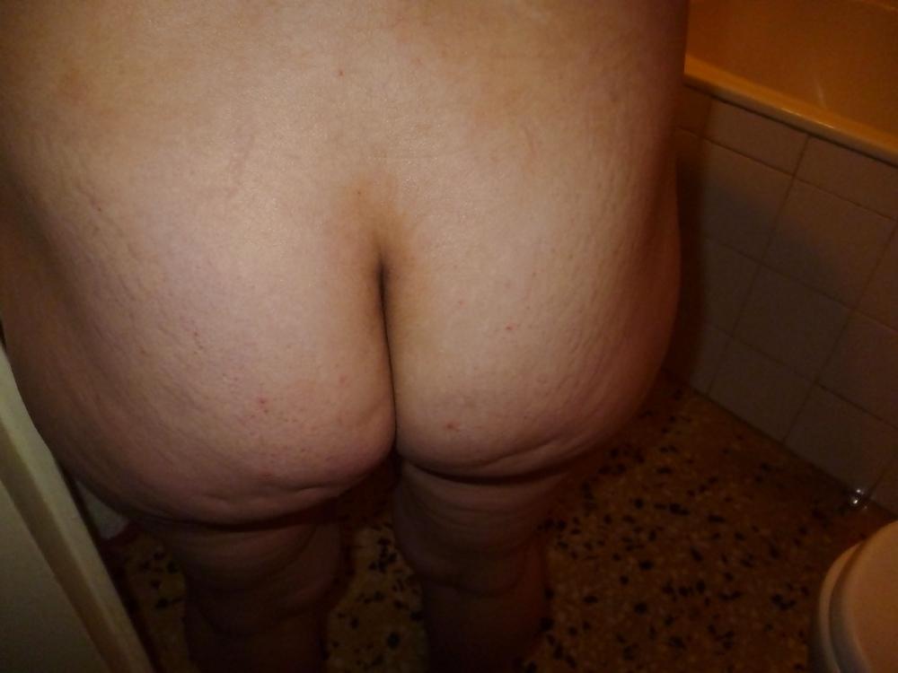 21P Bulgarian ass