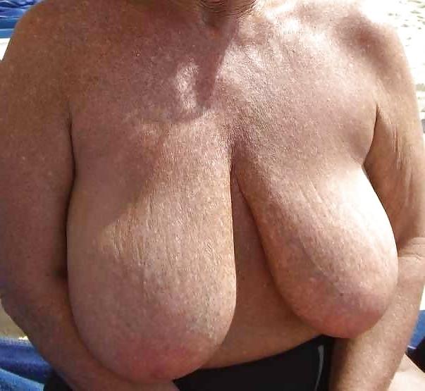25P Saggy granny
