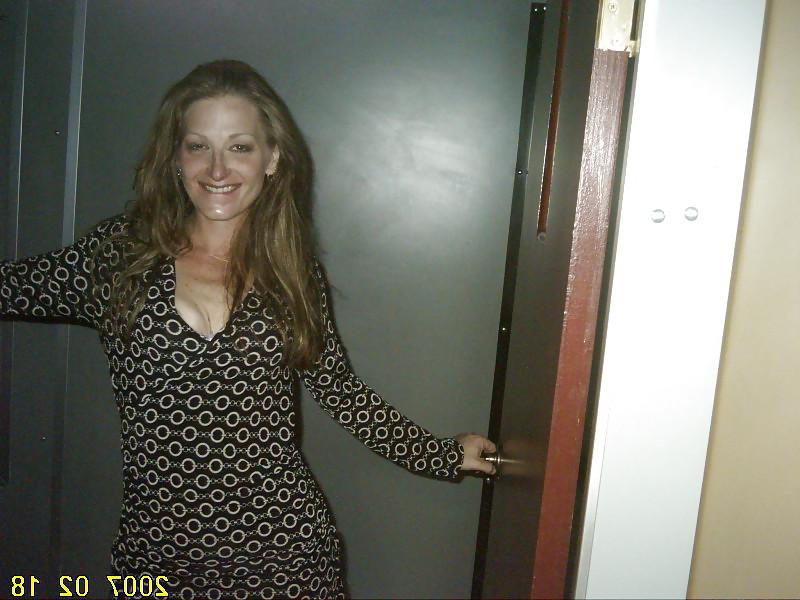 16P Erwachsenentheater SlutWife