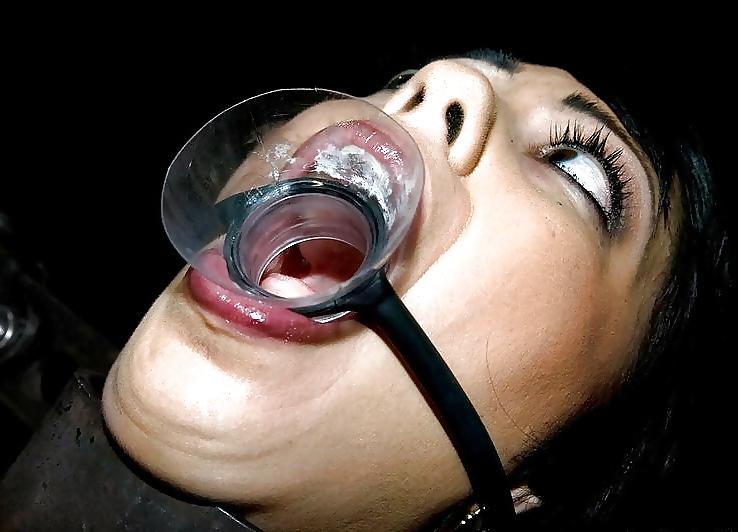 25P BDSM