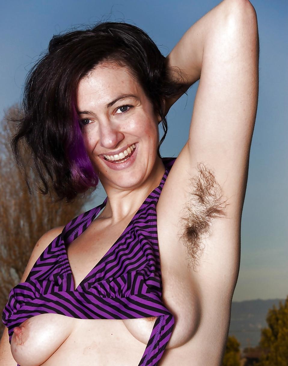 20P Hairy Armpits - Sadie Lune