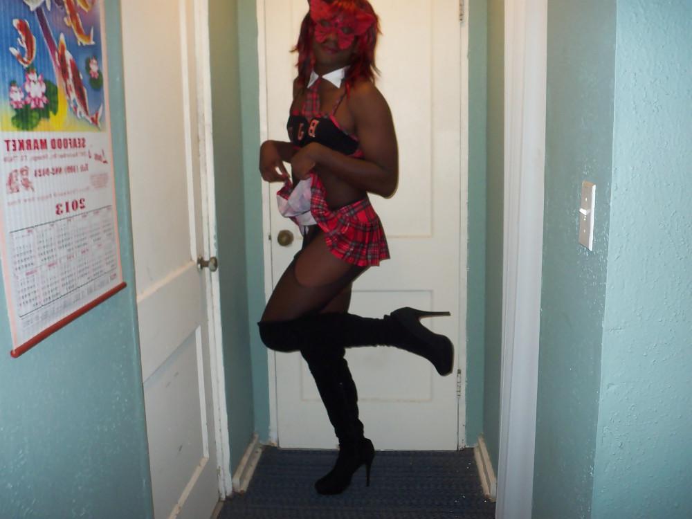 25P Slutty School Girl
