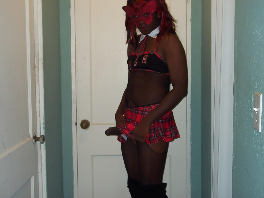 25P Slutty School Girl