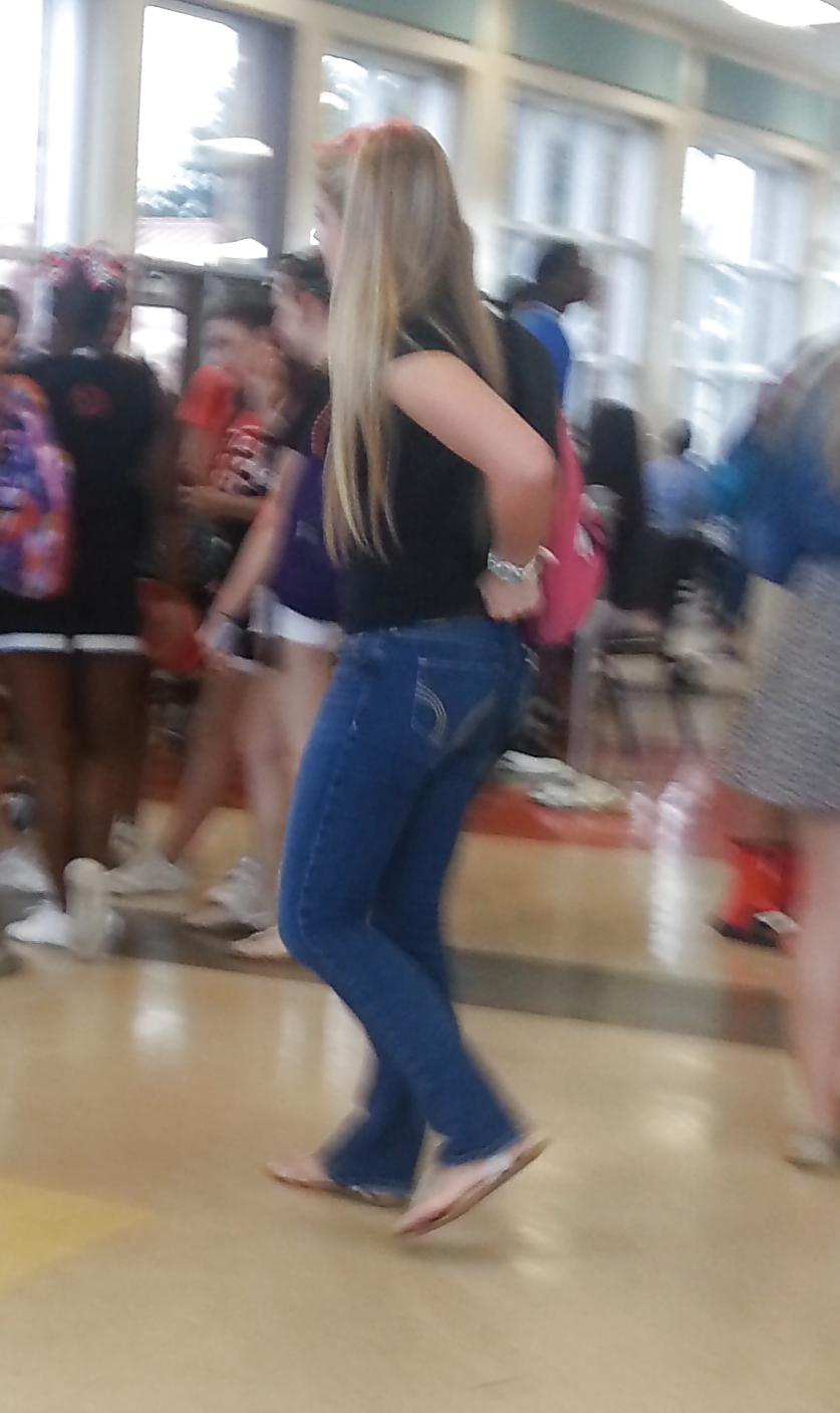 20P Candid Blonde Teen Ass in Tight Flare Jeans