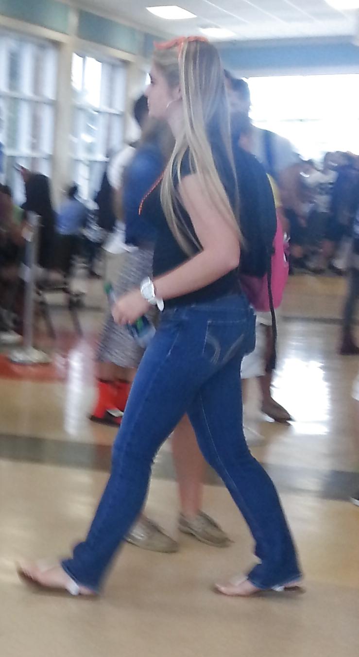 20P Candid Blonde Teen Ass in Tight Flare Jeans