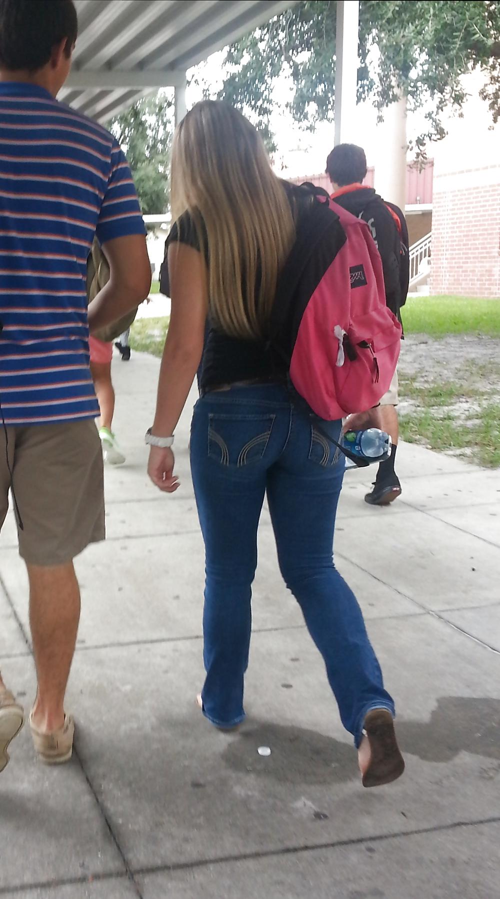 20P Candid Blonde Teen Ass in Tight Flare Jeans