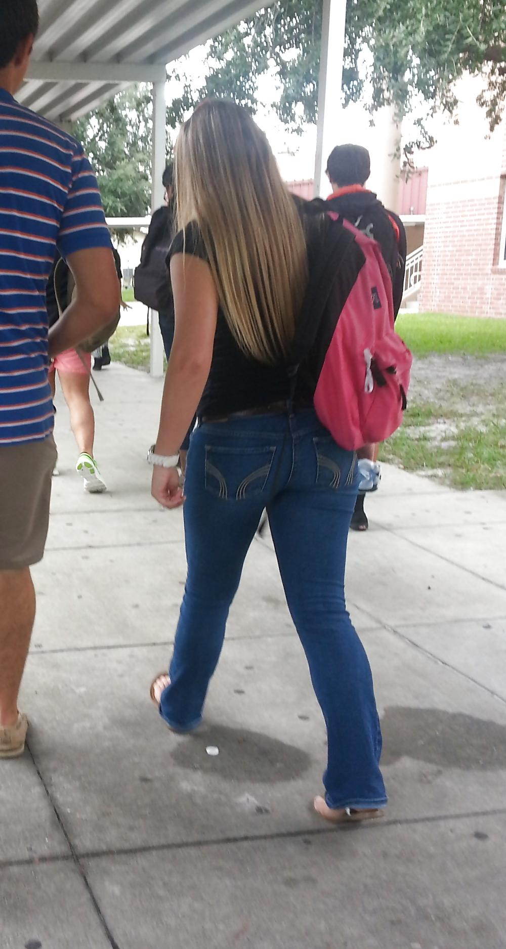 20P Candid Blonde Teen Ass in Tight Flare Jeans