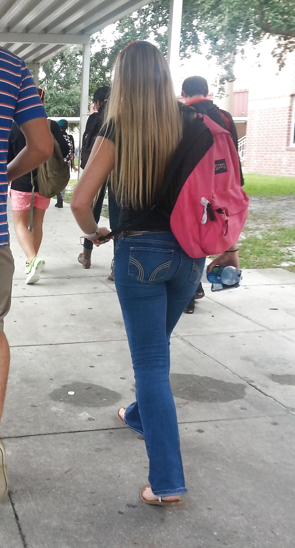 20P Candid Blonde Teen Ass in Tight Flare Jeans