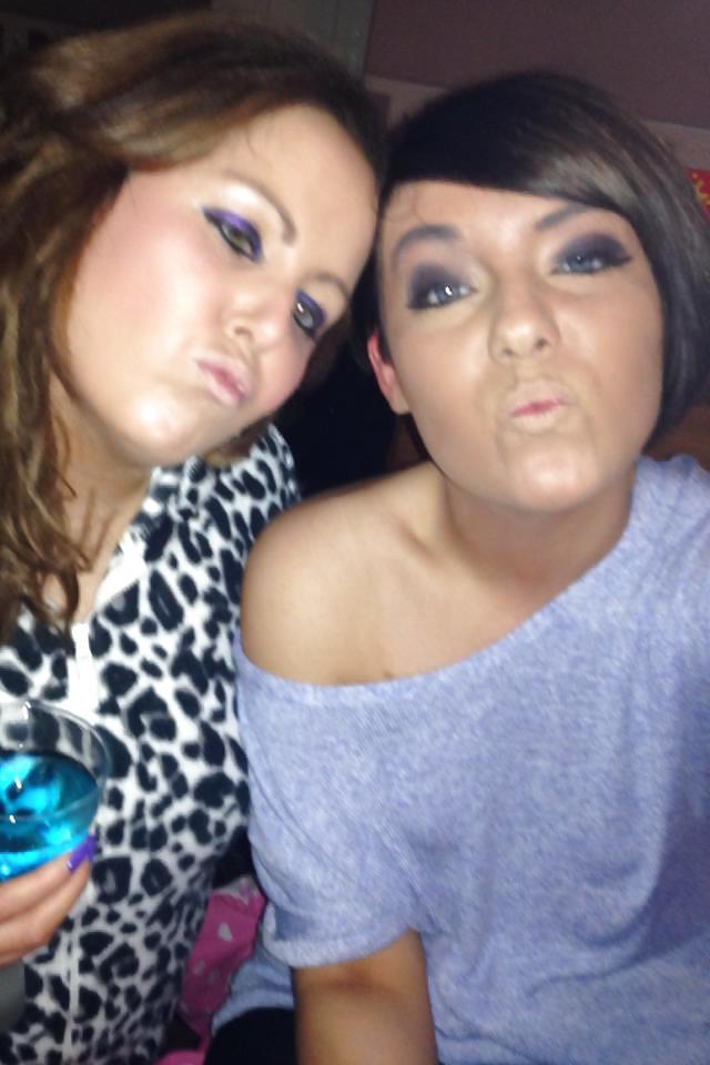 25P Facebook wanking material