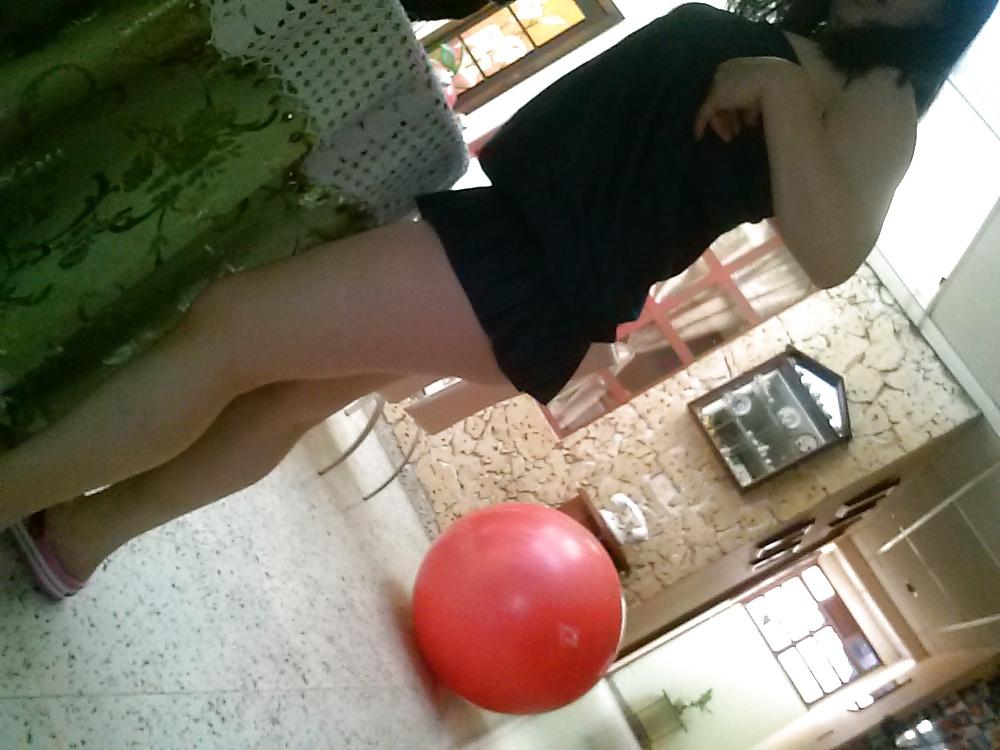 7P Latin girl