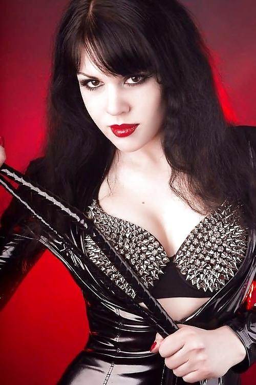 25P Secy Women in Latex #4