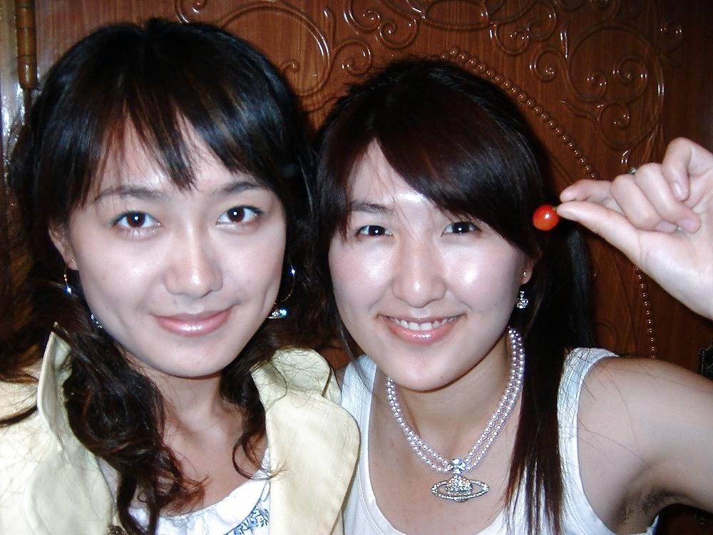25P Friends and Colleagues from China (Hairy Armpits included)
