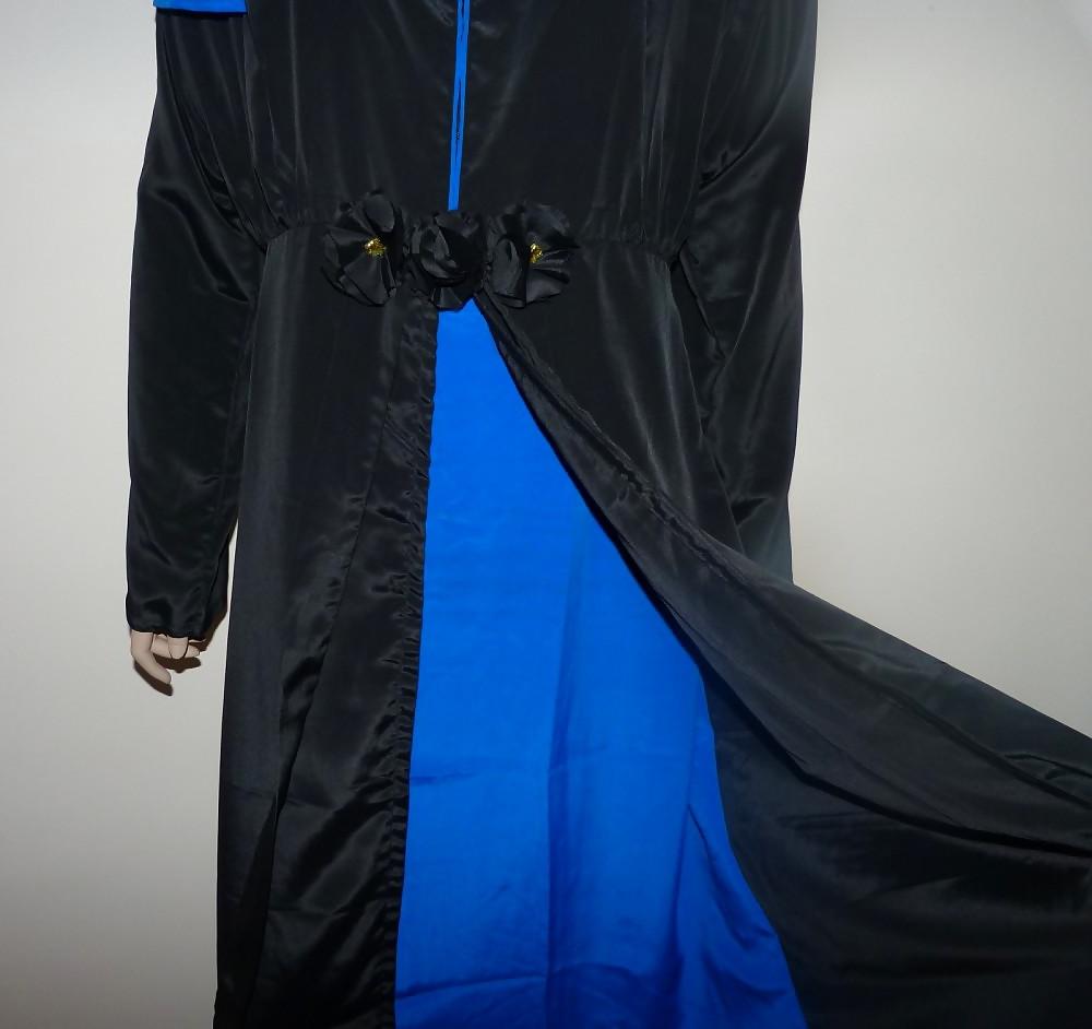 25P HORNY ARABS IN HIJABS 