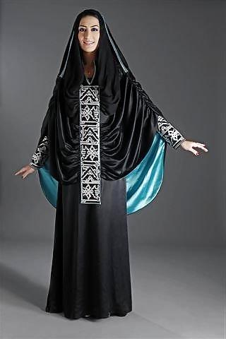 25P HORNY ARABS IN HIJABS 