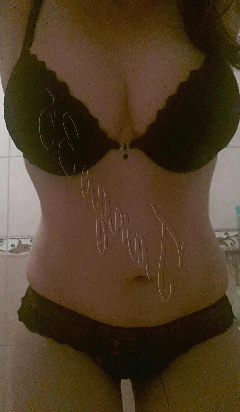 25P Turkish Horny Nurse Derya
