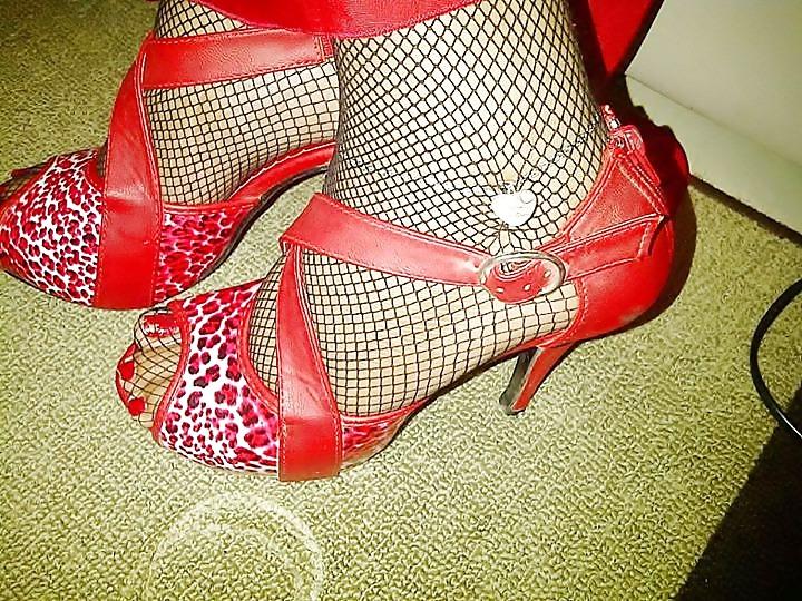 7P Mistress Anna Jamilah Feet Legs
