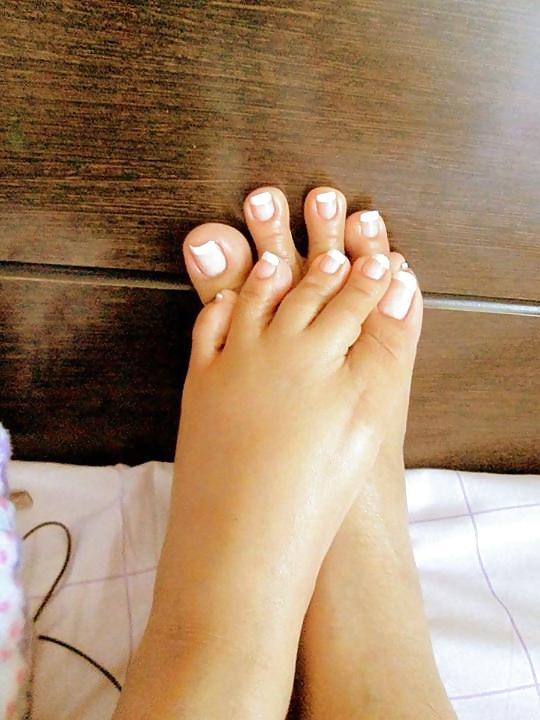 7P Mistress Anna Jamilah Feet Legs