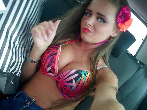 22P Love wanking to Elizabeth