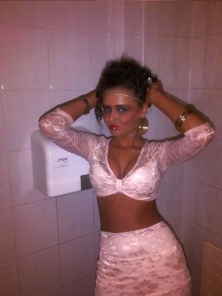 22P Love wanking to Elizabeth