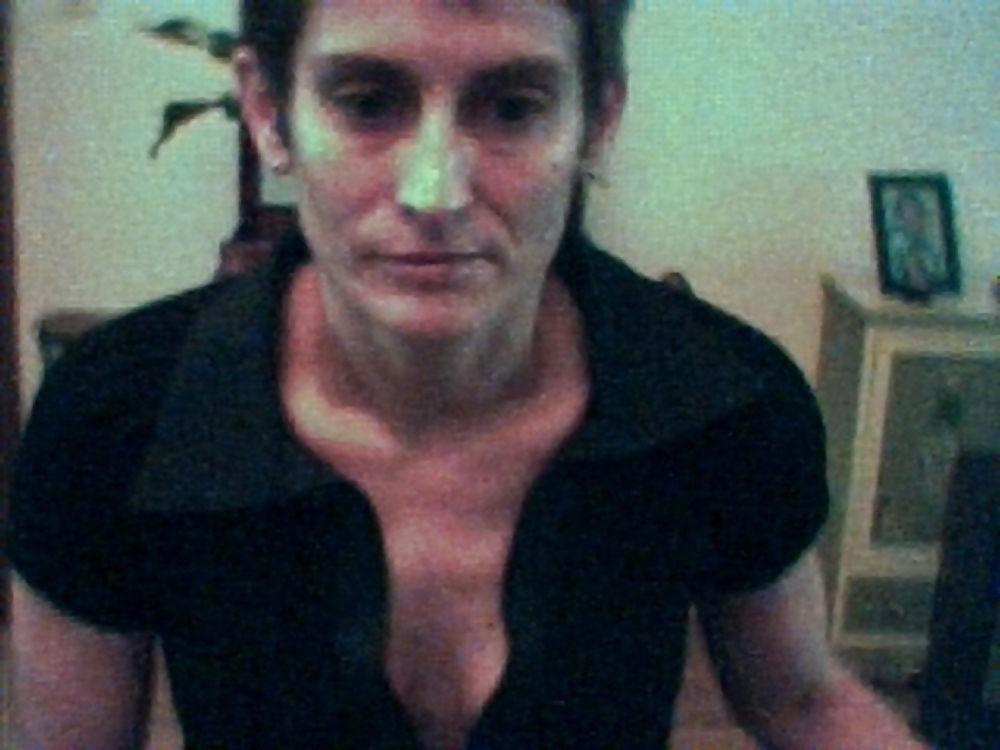 9P Patricia esclave soumise exhib webcam