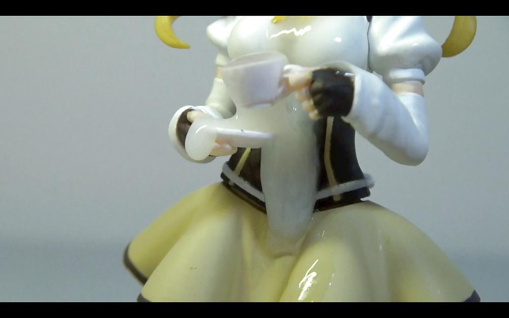 9P Tomoe Mami Figure Bukkake 