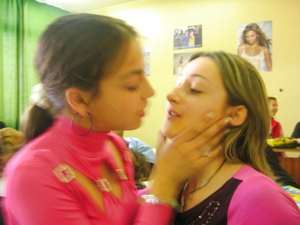 25P Bulgarian School Girls