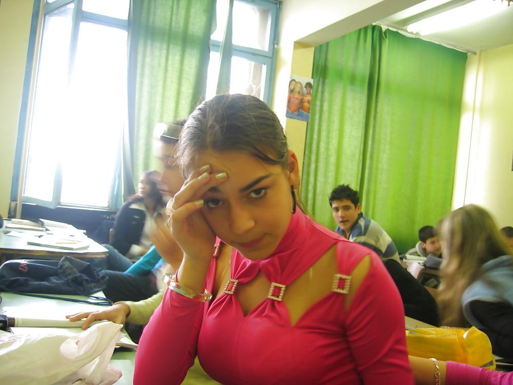 25P Bulgarian School Girls