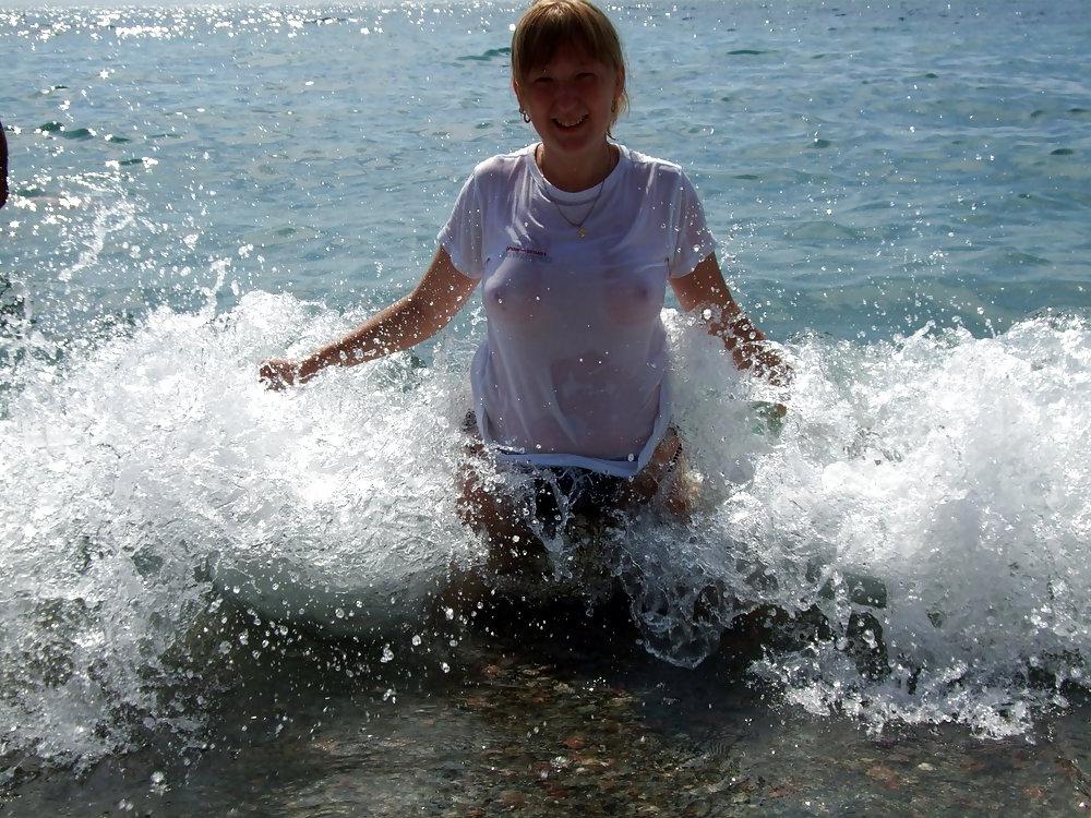 25P Damn It - I Got My Shirt Wet - Vol. 4