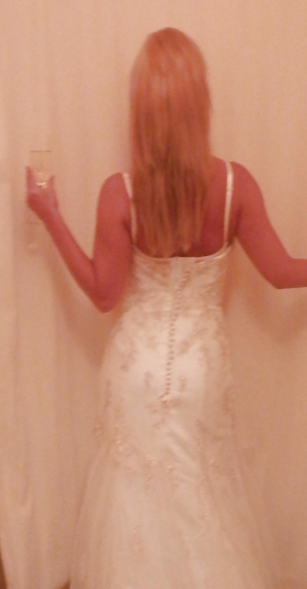 11P Wedding dress