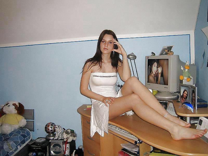 20P White Girls watching Interracial Porn