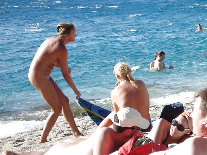25P Nudist 24
