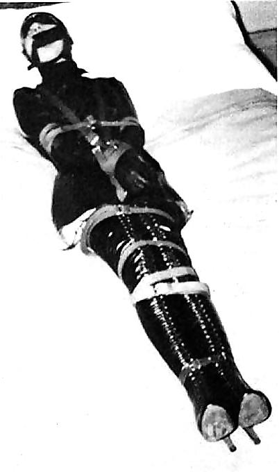17P Latex Slaves