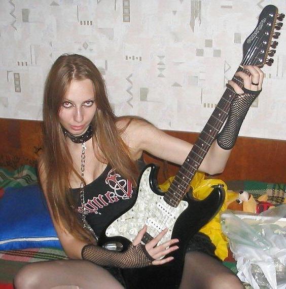 21P Bulgarian Goth Girls