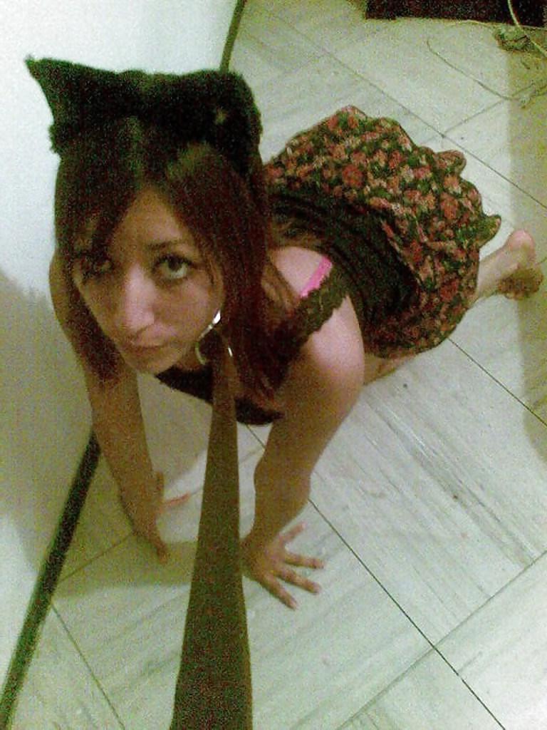 25P Latina submissive