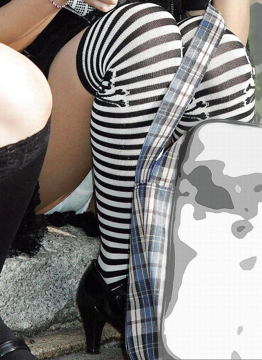 22P Nylon 97 ( panties, upskirt )