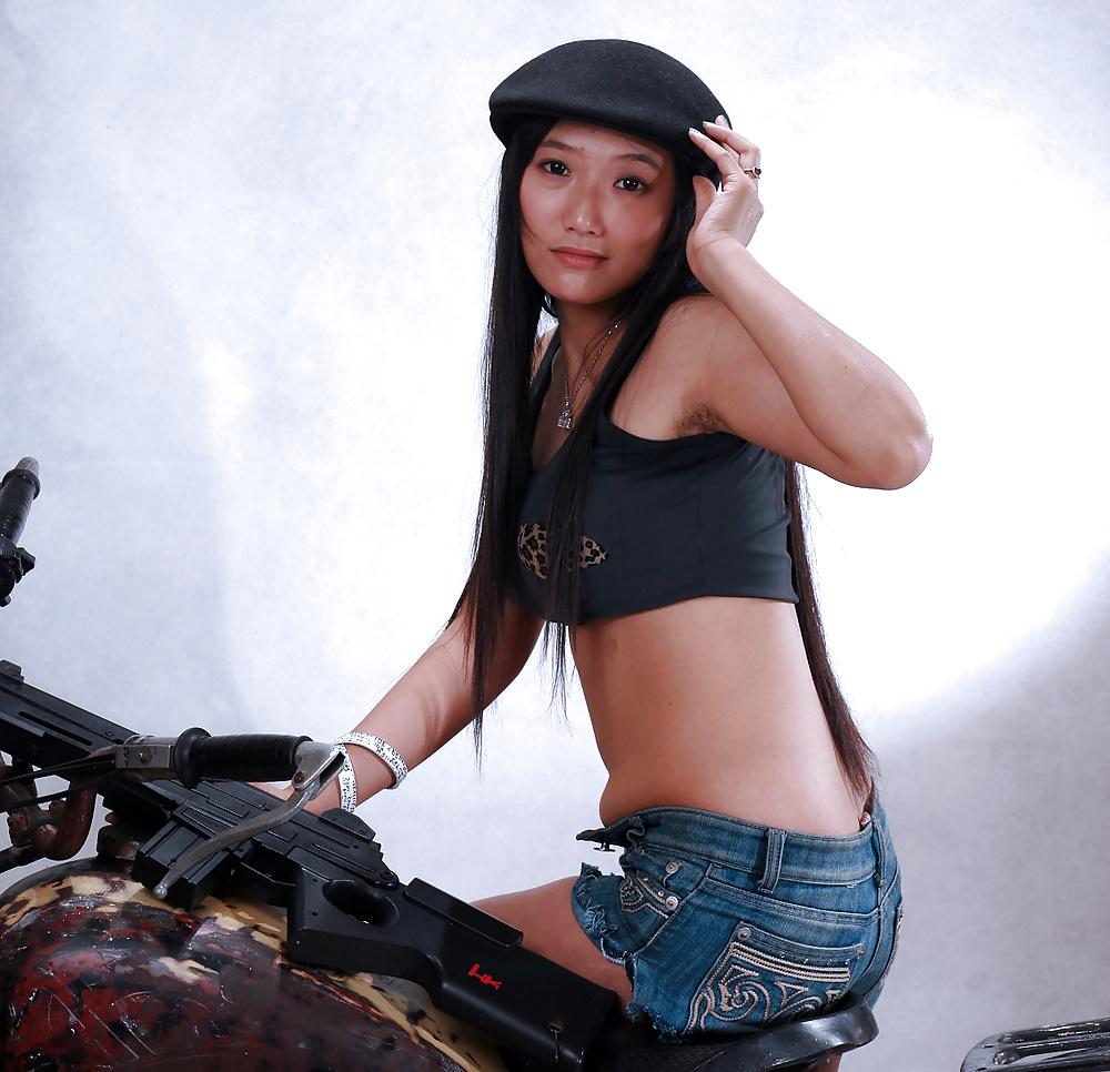 25P Studio Photography (Lovely Asians with Hairy Armpits)