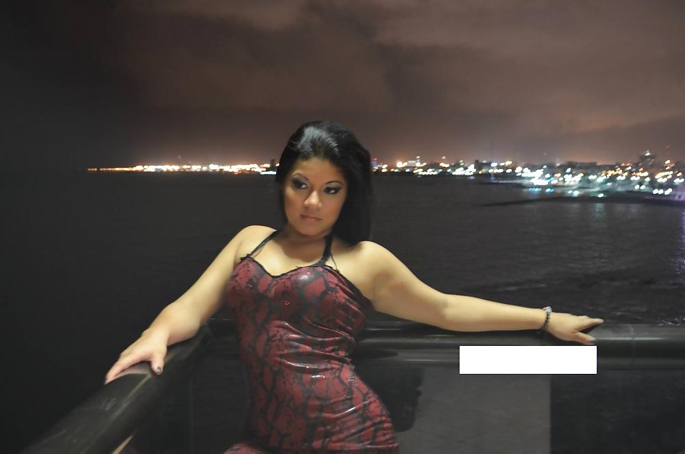 15P Latina shows whats up her skirt