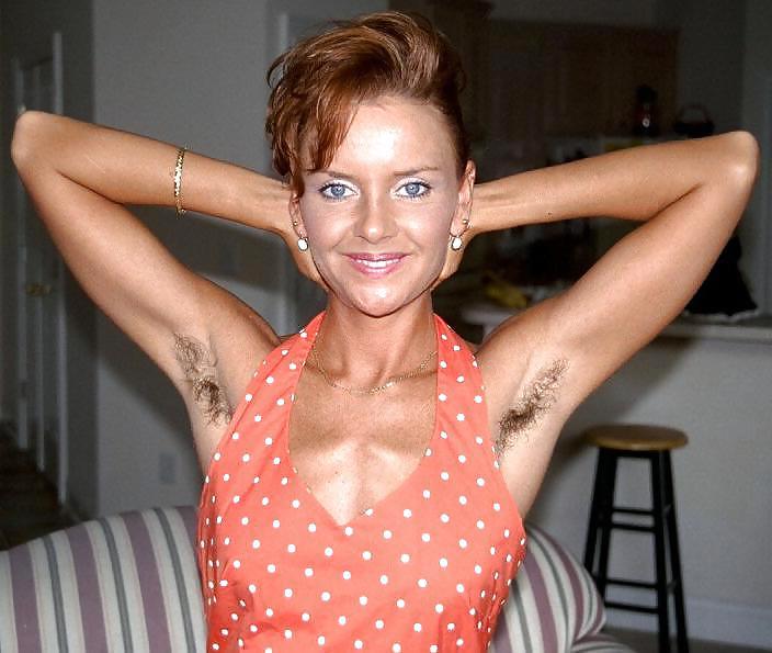 25P Girls with hairy, unshaven armpits J