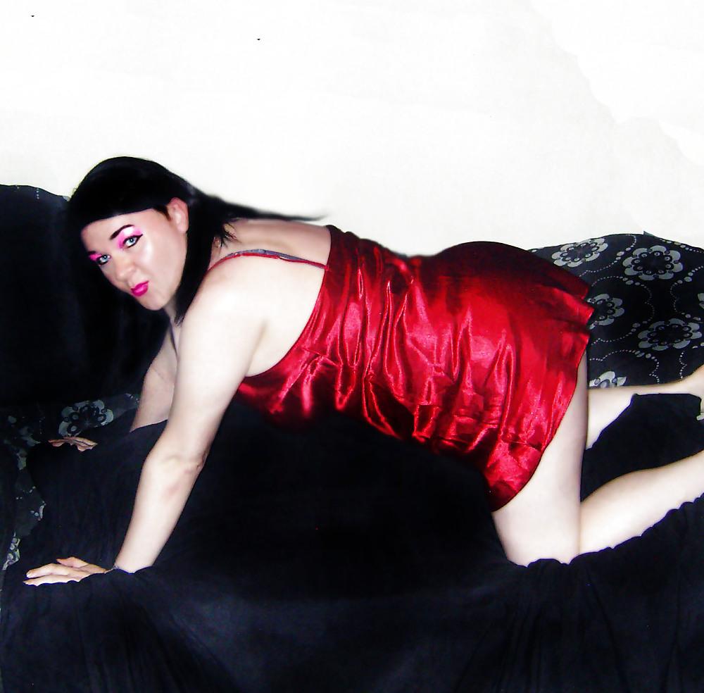 20P Red Satin