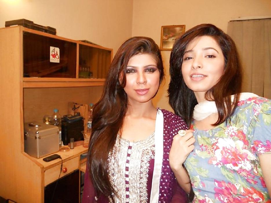20P Sexxie Paki Chick for Bukkake and Gang Bang