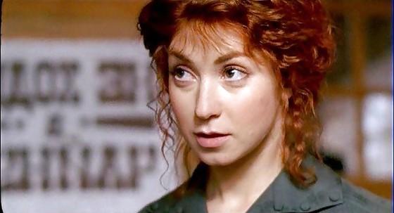 20P Anna Bolshova-Russian Redhead Diva