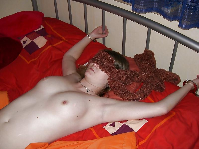 25P Tied to the Bed