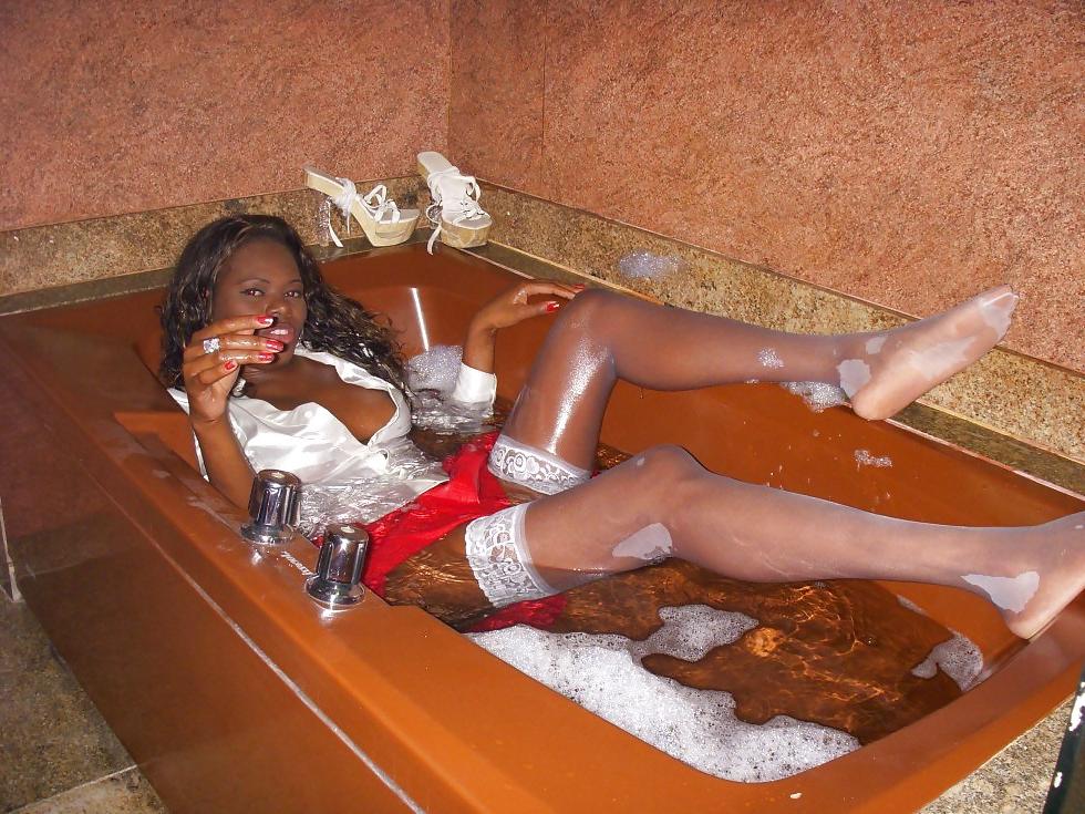 25P Black Pussy's for White Wife #2