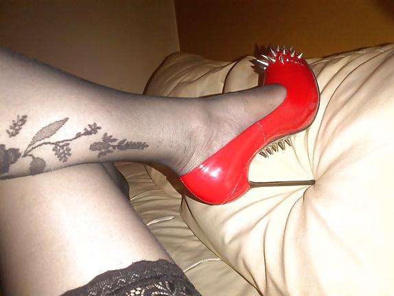 8P Mistress Linda -- Extreme Femdom in London !