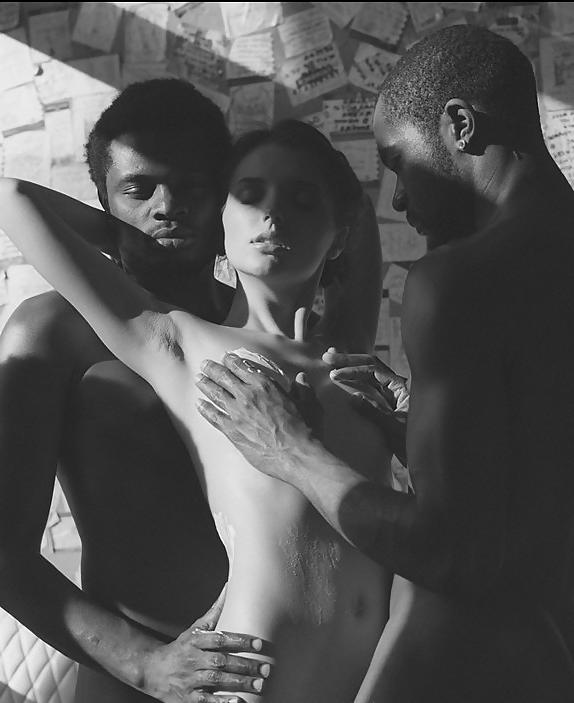 25P Interracial Good Times
